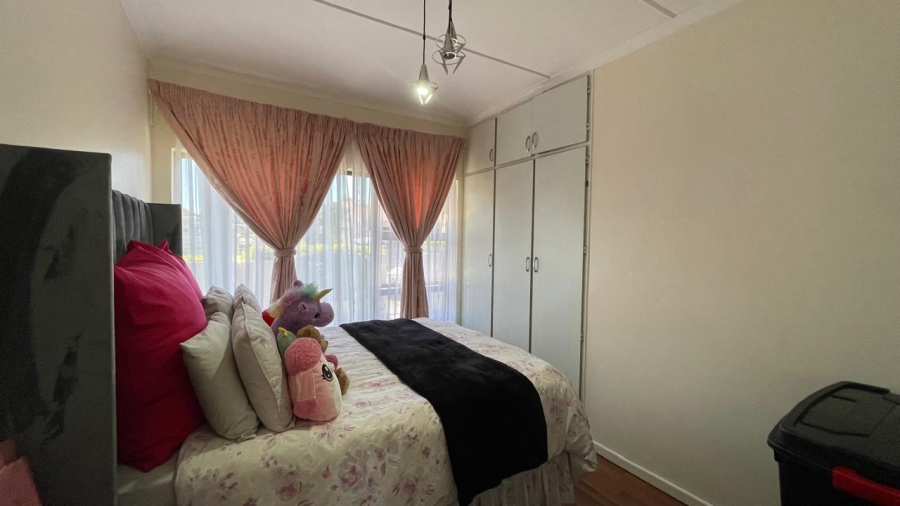 3 Bedroom Property for Sale in Beacon Bay North Eastern Cape